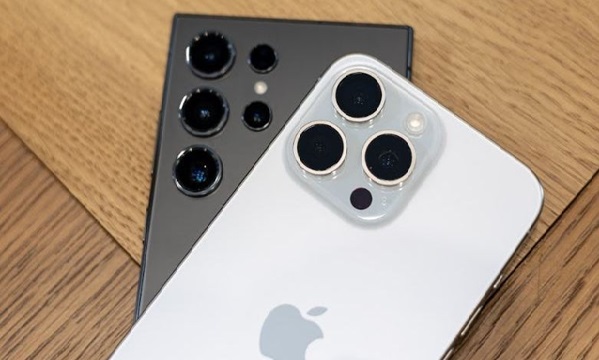 Why Samsung, Apple & Google Avoid Big Batteries